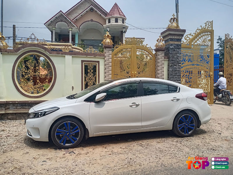 Cho-thue-xe-du-lich-trieu-nho-angiangtoplist