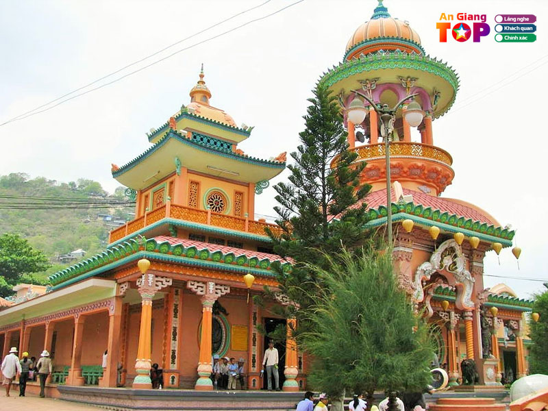 chua-tay-an-co-tu-angiangtoplist