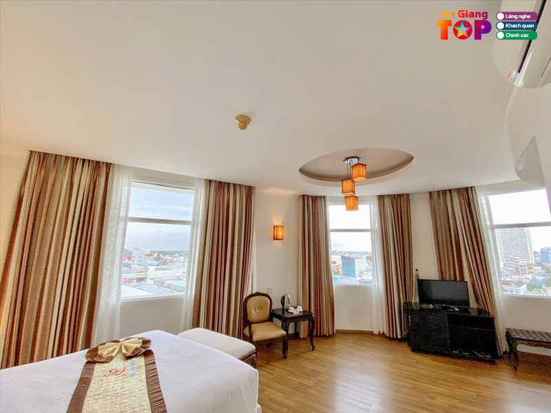 khach-san-hoa-binh-1-angiangtoplist