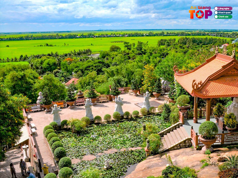 Kien-truc-an-tuong-cua-phuoc-dien-tu-chua-hang-angiangtoplist