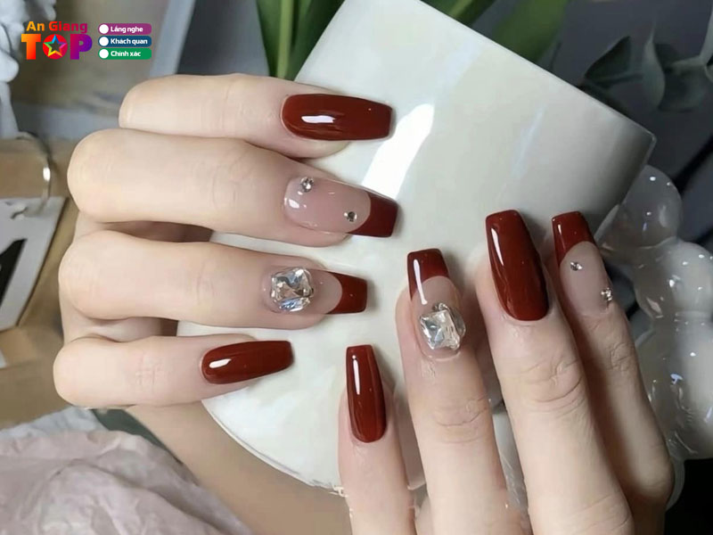 Kim-nails-angiangtoplist