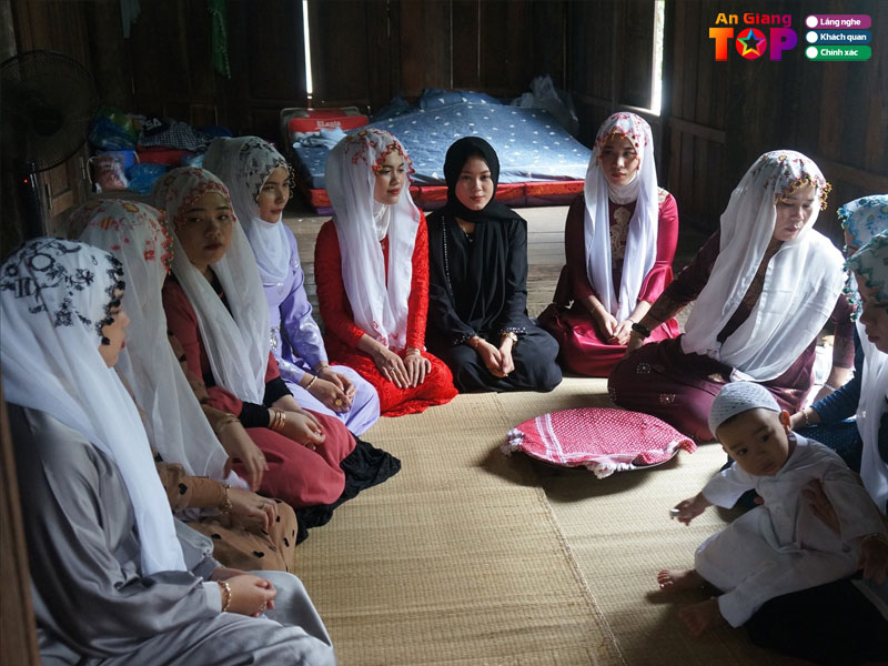 Nghi-le-vong-doi-cua-nguoi-cham-islam-angiangtoplist
