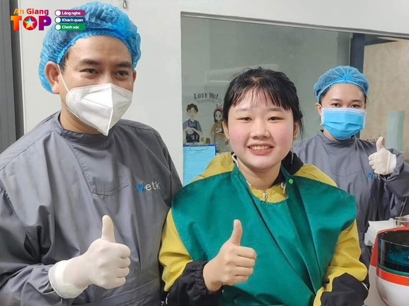 nha-khoa-viet-my-tan-chau-angiangtoplist