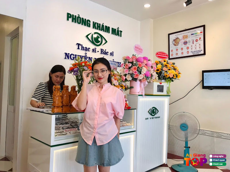 Phong-kham-mat-bs-nguyen-viet-binh-angiangtoplist