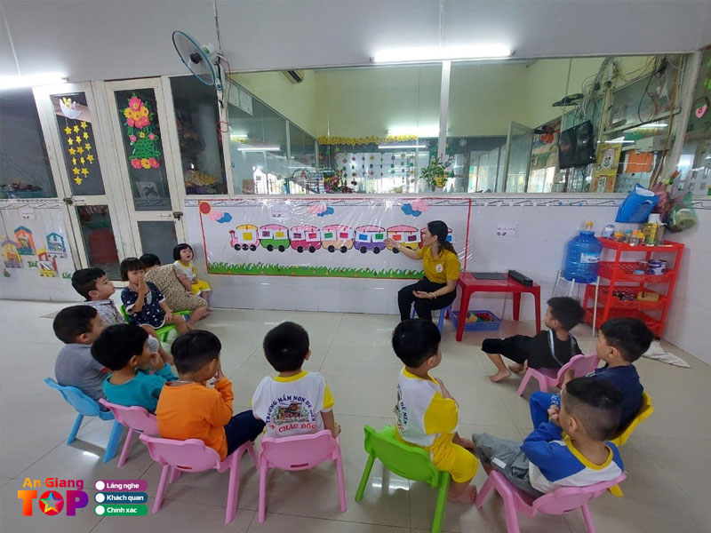 truong-mam-non-de-men-angiangtoplist