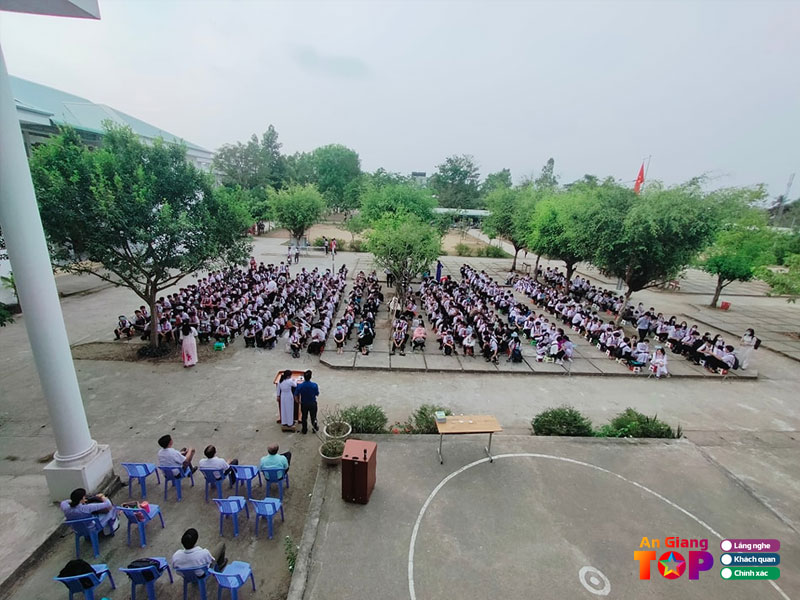 Truong-thcs-binh-chanh-angiangtoplist