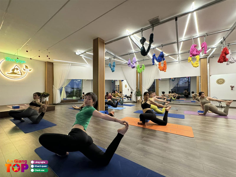 yoga-tina-angiangtoplist
