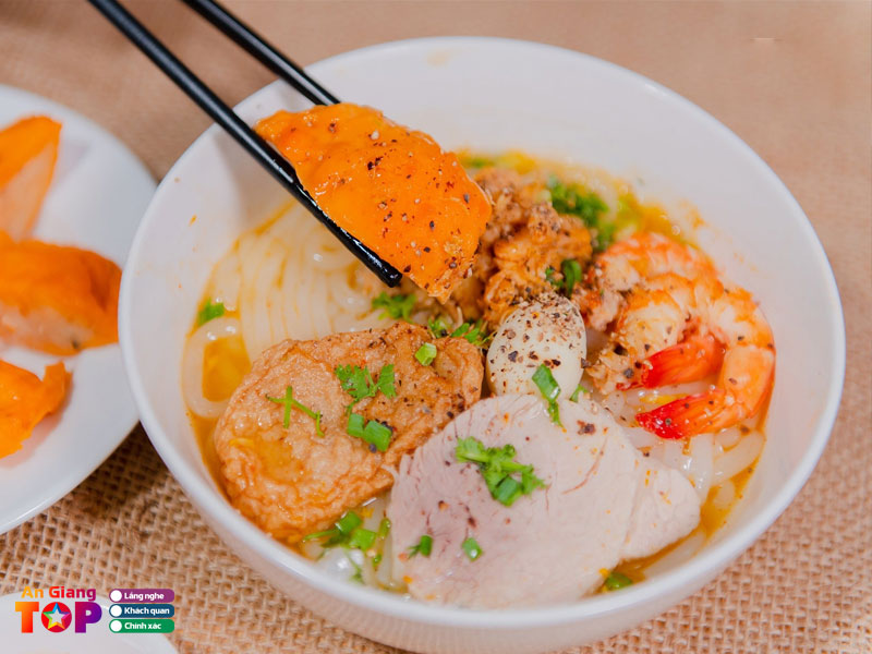 Banh-canh-cua-khang-angiangtoplist