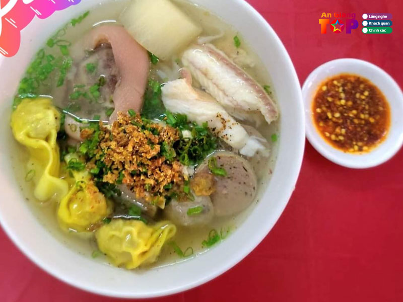 Banh-canh-nghi-sara-angiangtoplist