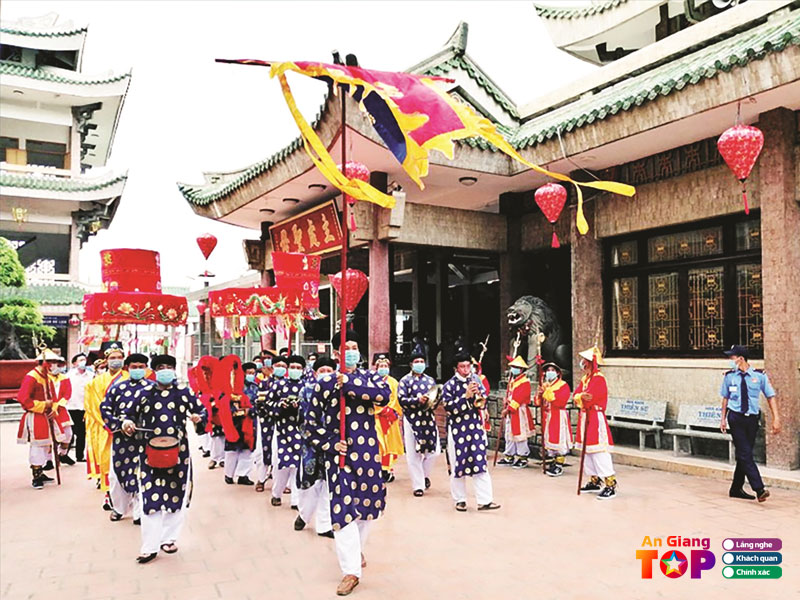 Cam-nang-di-an-giang-mua-nao-dep-nhat-1-angiangtoplist