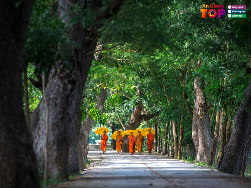 Chua-krang-kroch-angiangtoplist