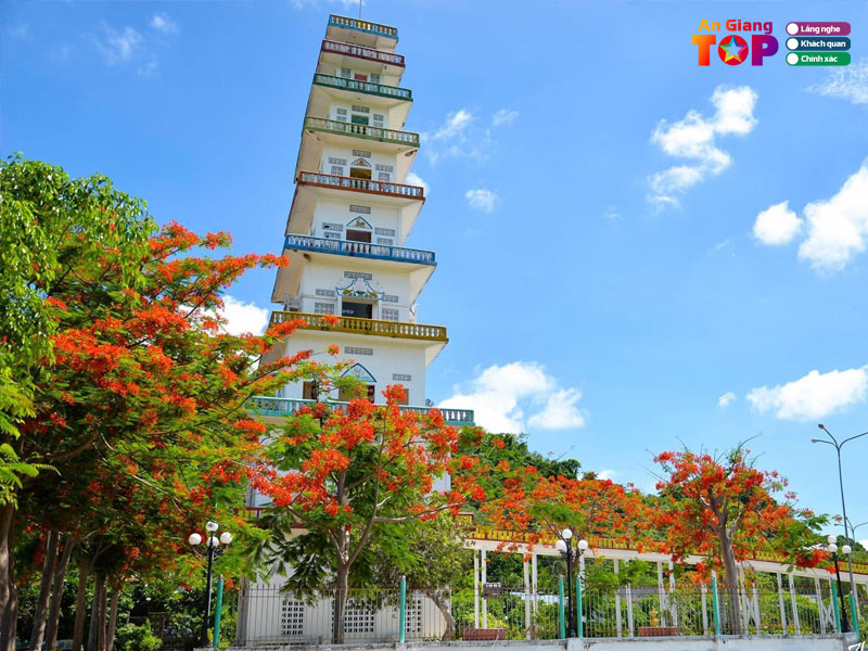 Cuu-trung-dai-dia-diem-dao-choi-o-tinh-bien-an-giang-angiangtoplist