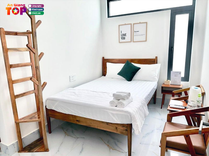 Hero-hostel-billiards-angiangtoplist