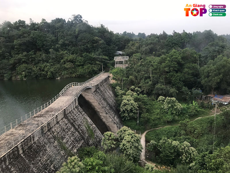 Ho-thanh-long-angiangtoplist