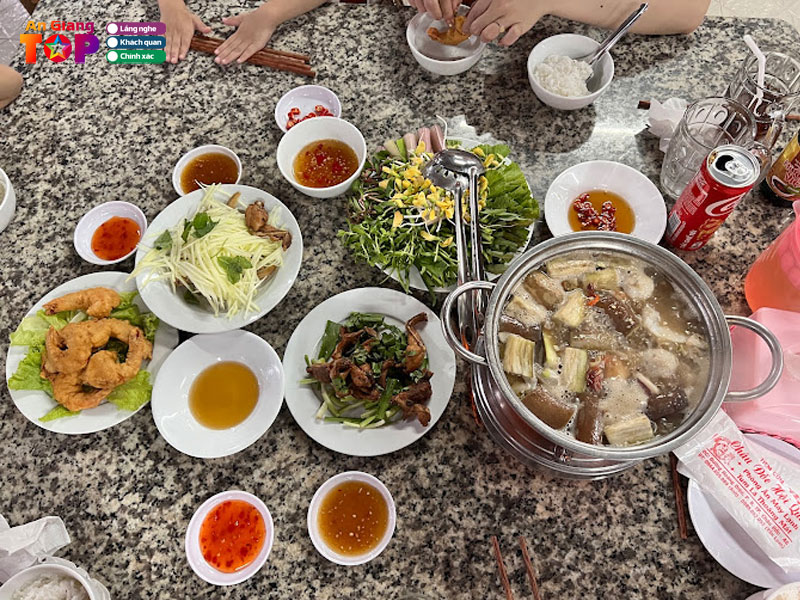 Hoi-quan-chau-doc-angiangtoplist