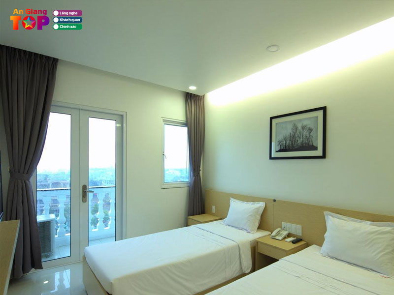 Hung-cuong-hotel-angiangtoplist