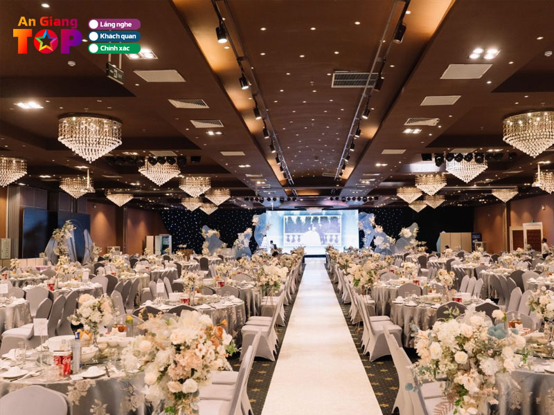 Meo-tiet-kiem-chi-phi-khi-dat-tiec-cuoi-angiangtoplist