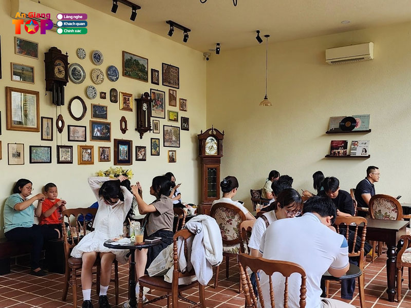 Mia-maia-cafe-savoury-angiangtoplist