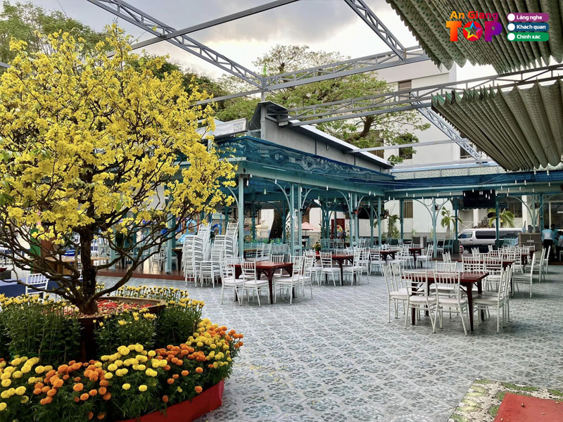 Nha-hang-thang-loi-angiangtoplist