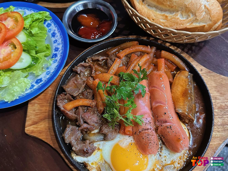 Banh-mi-chao-ong-chu-angiangtoplist