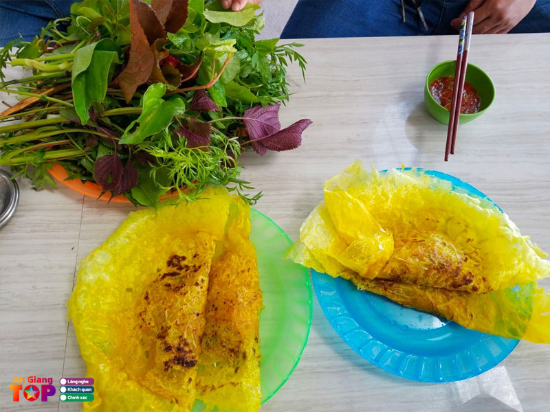 Banh-xeo-rau-rung-my-dung-angiangtoplist