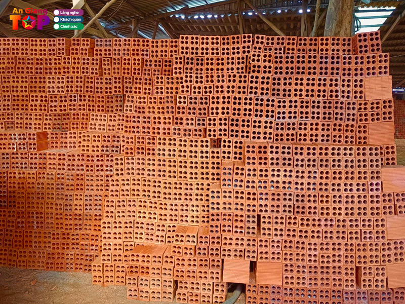 Co-so-san-xuat-gach-tuynel-tuyet-ngan-2-angiangtoplist