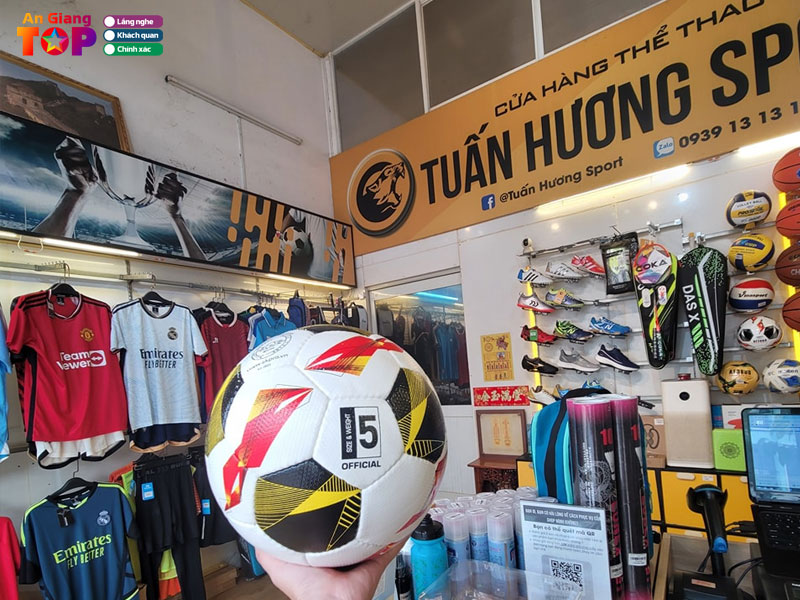 Cua-hang-dung-cu-the-thao-tuan-huong-angiangtoplist