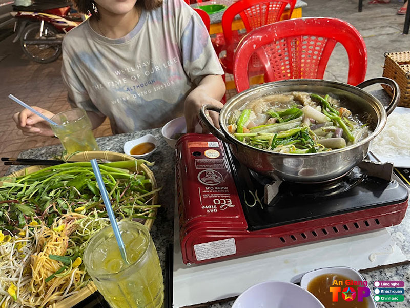 Lau-mam-bun-mam-da-ly-chau-doc-angiangtoplist