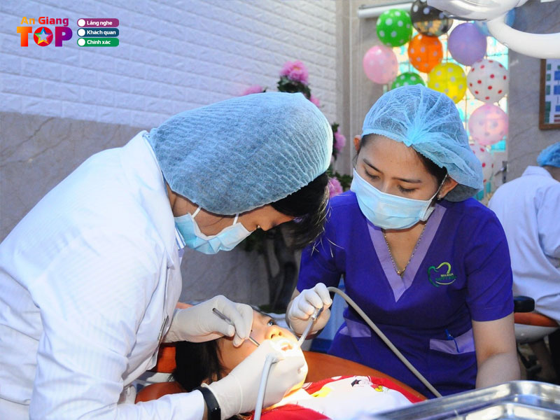 Nha-khoa-happy-smile-angiangtoplist