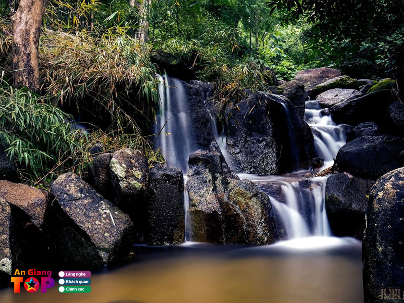 Suoi-o-da-angiangtoplist