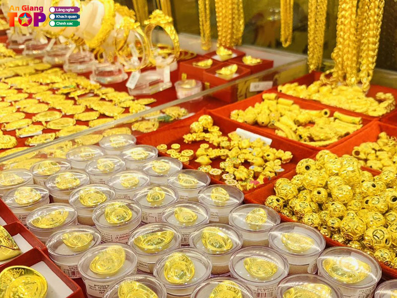 Tiem-vang-kim-phuong-angiangtoplist