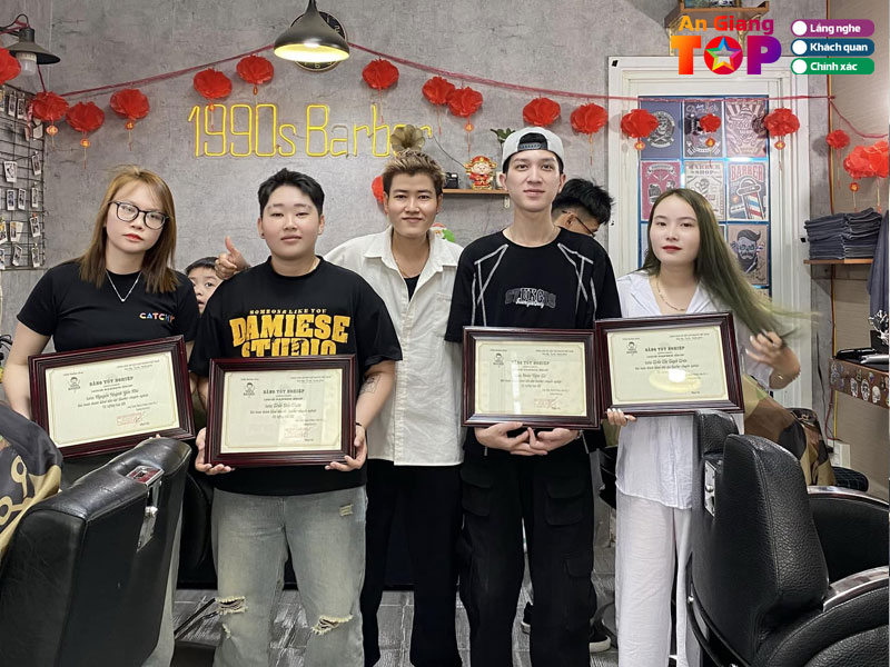 1990s-barber-shop-dia-chi-dao-tao-cat-toc-an-giang-chuyen-nghiep-angiangtoplist