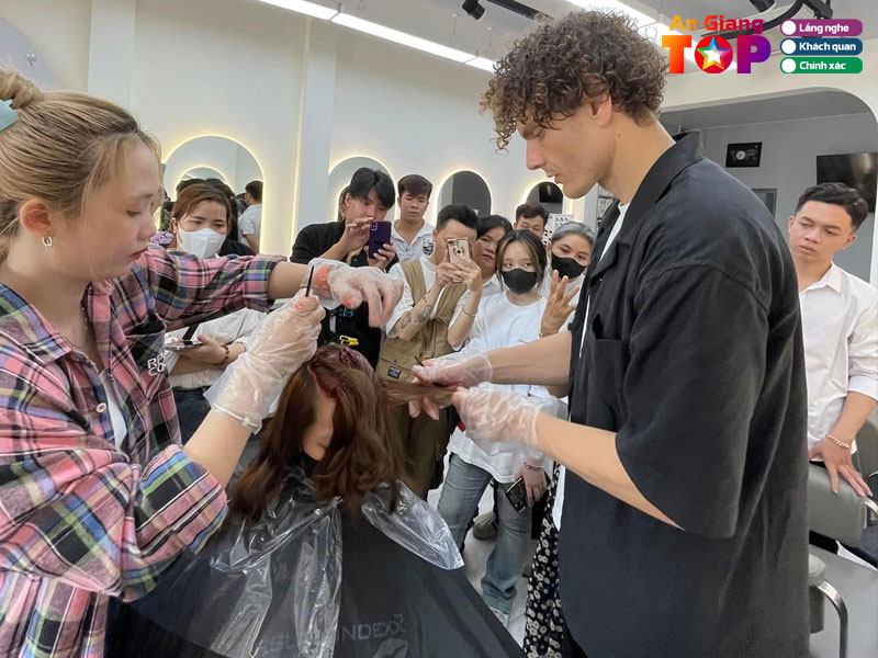 Thanh-tung-hairspa-angiangtoplist