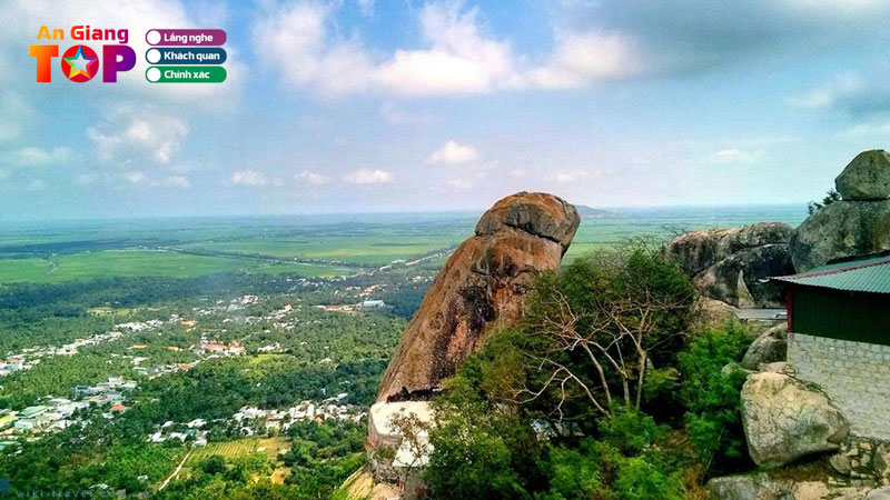 Top-7-ngon-nui-an-giang-dep-ki-vi-khong-nen-bo-lo-angiangtoplist