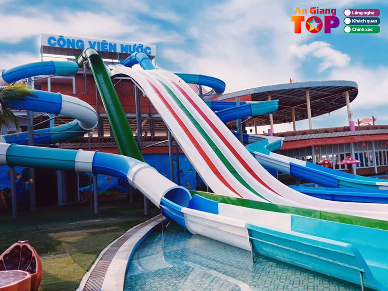 Cong-vien-nuoc-hai-den-hai-den-water-park-1-angiangtoplist