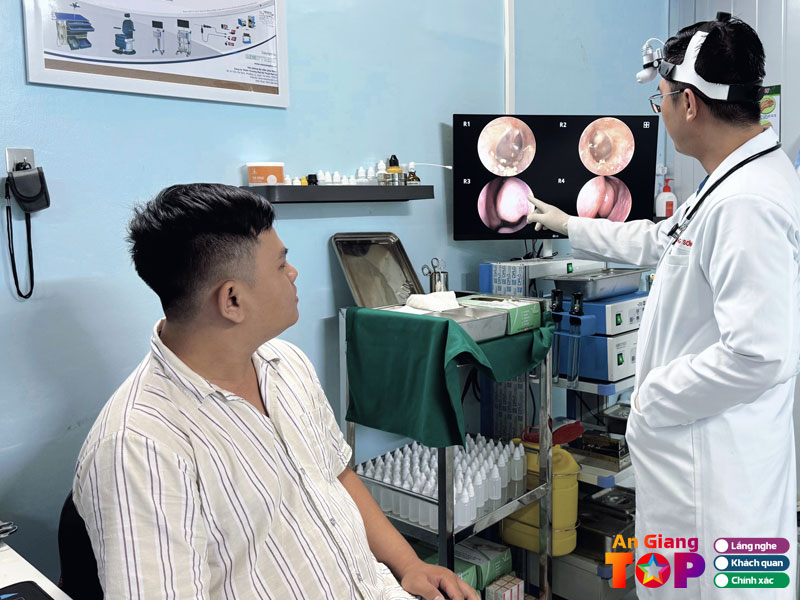 Phong-kham-tai-mui-hong-bac-si-pham-quang-son-angiangtoplist