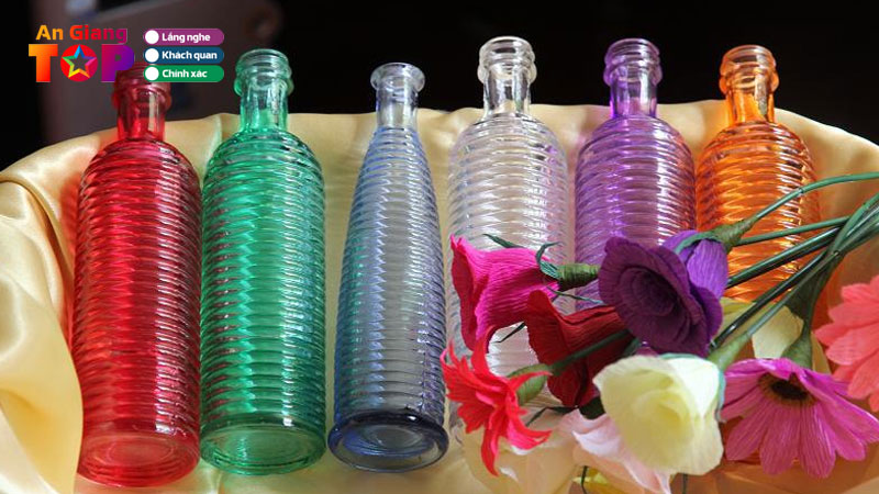 Top-5-dia-chi-ban-chai-lo-thuy-tinh-an-giang-dep-re-nhieu-mau-angiangtoplist