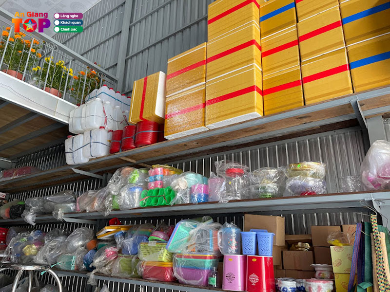 Cua-hang-gia-dung-tam-phuong-angiangtoplist