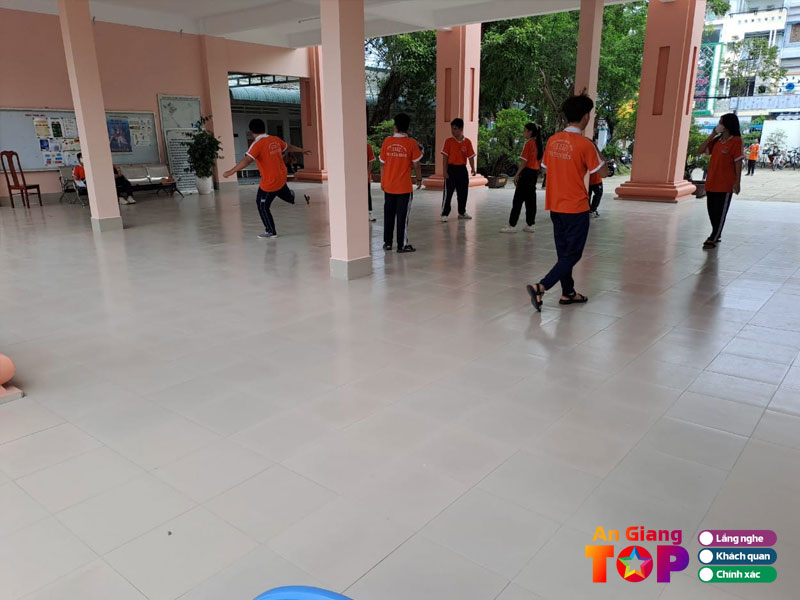 Dich-vu-ve-sinh-cong-nghiep-an-giang-quoc-viet-angiangtoplist