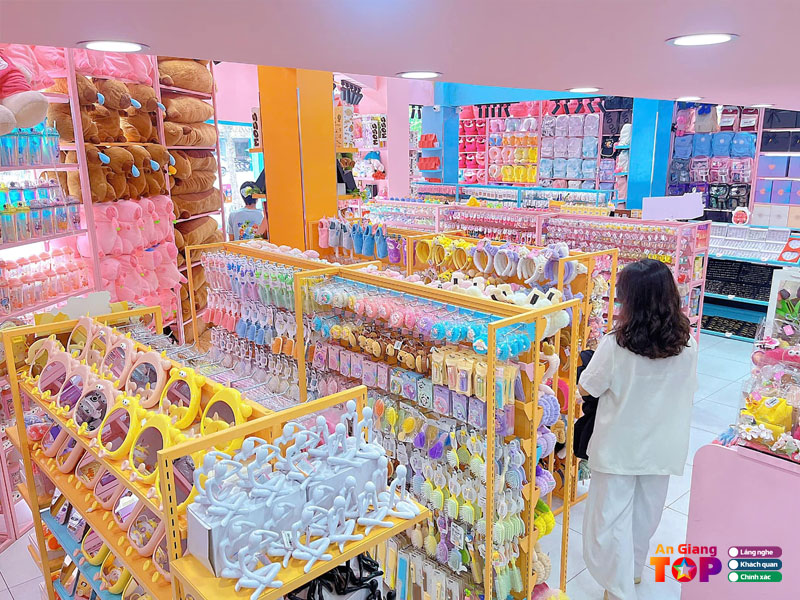 Moss-long-xuyen-dia-chi-ban-do-dung-hoc-tap-cute-an-giang-gia-tot-angiangtoplist