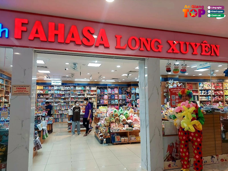 Nha-sach-fahasa-an-giang-angiangtoplist