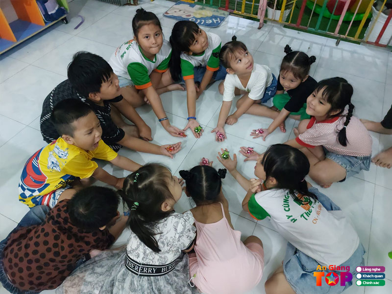 Trung-tam-ky-nang-the-magic-angiangtoplist