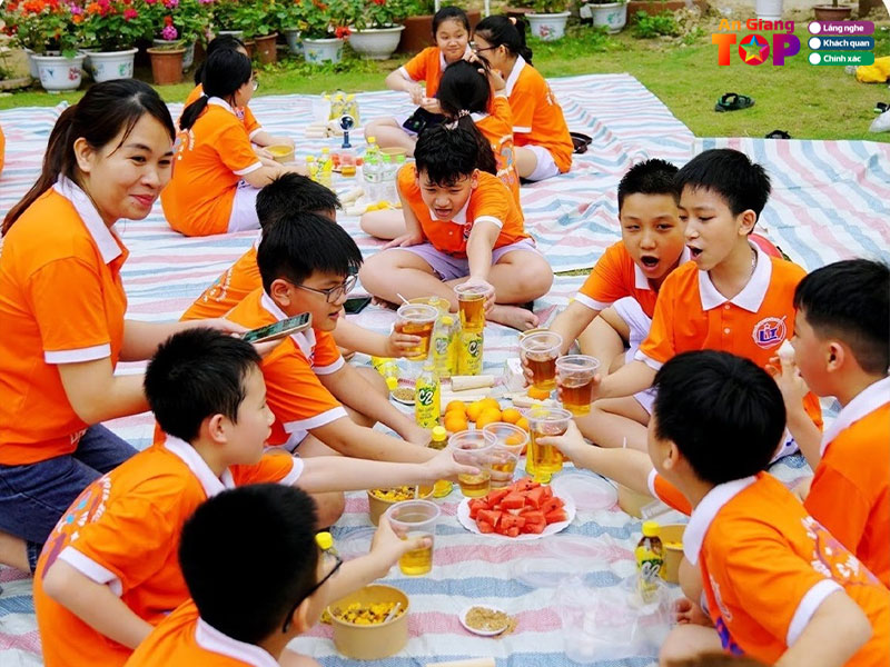 Xuong-may-dong-phuc-long-xuyen-angiangtoplist