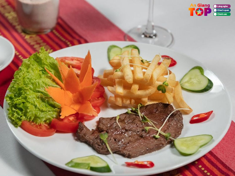 Bassac-restaurant-angiangtoplist