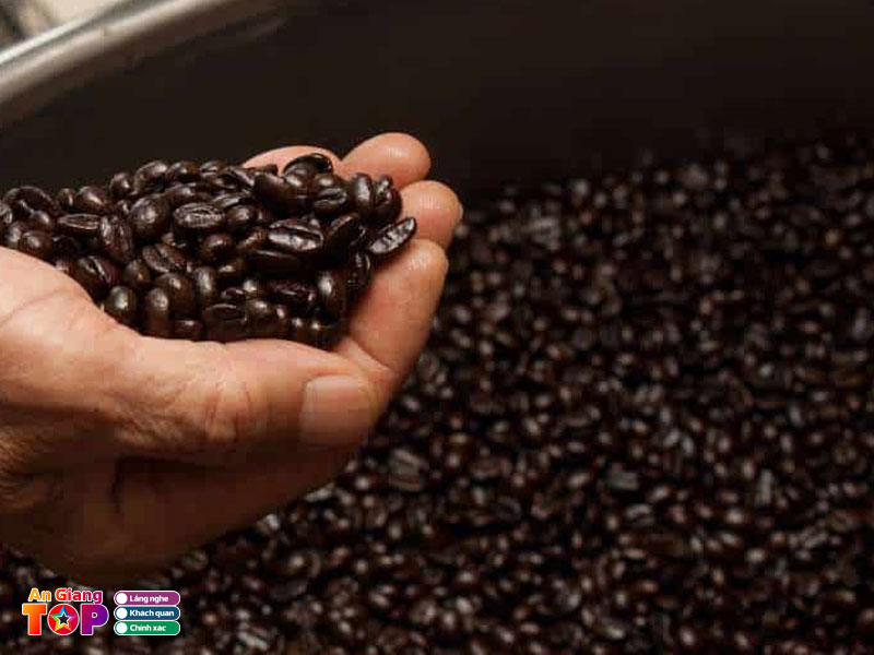 Ca-phe-lyon-angiangtoplist