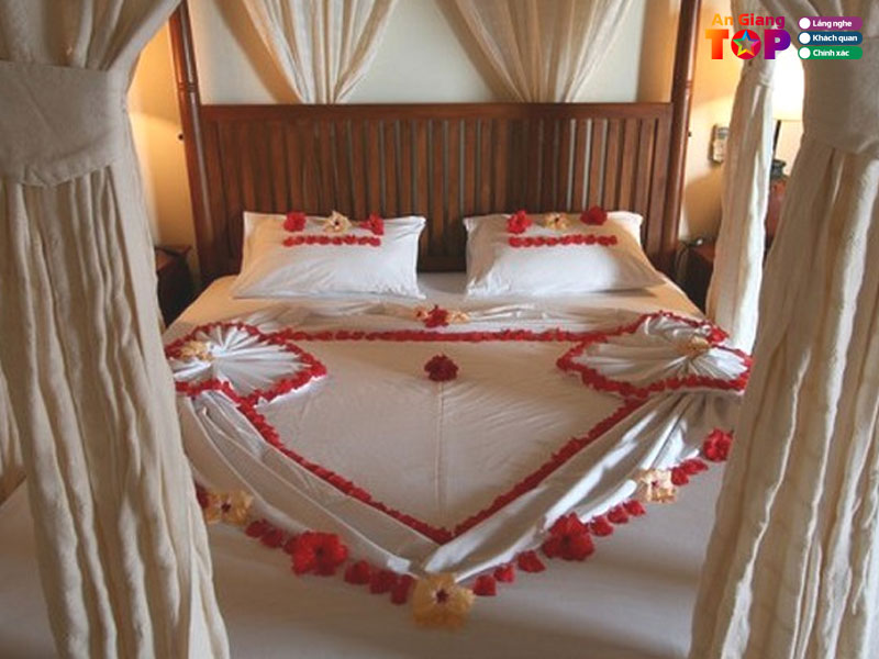 Cach-gap-chan-phong-cuoi-dep-pho-bien-nhat-hien-nay-2-angiangtoplist