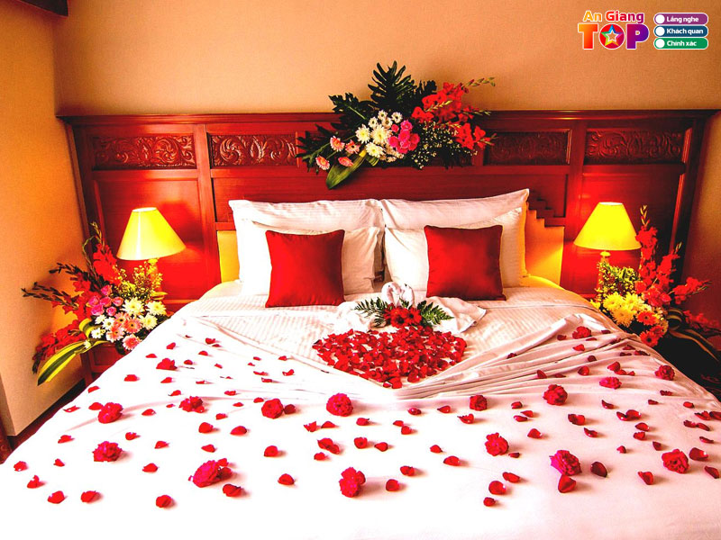 Cach-gap-chan-phong-cuoi-dep-pho-bien-nhat-hien-nay-3-angiangtoplist