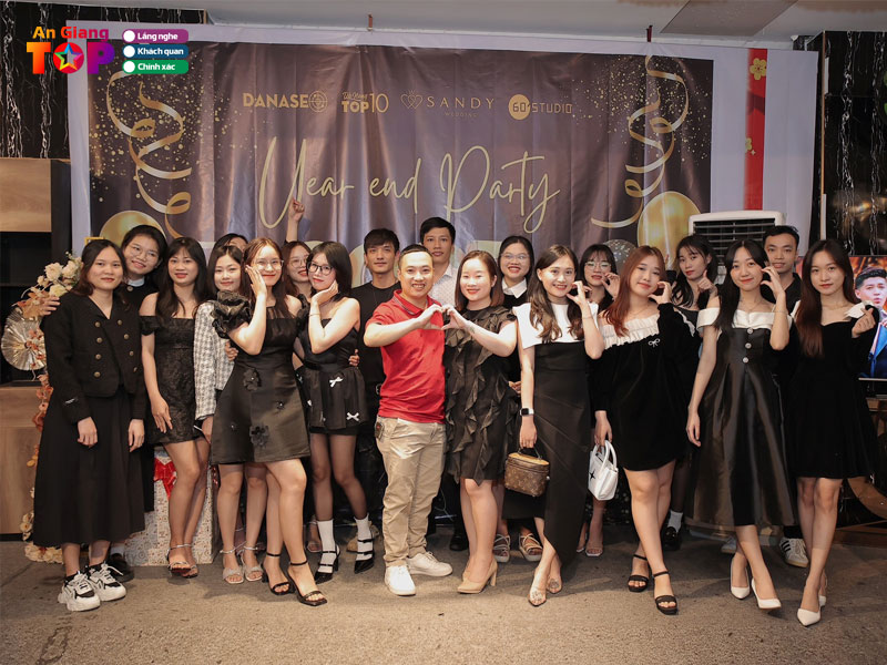 Cong-ty-tnhh-cong-nghe-va-truyen-thong-dana-seo-angiangtoplist