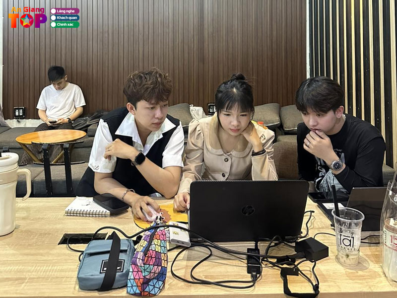 La-cafe-angiangtoplist