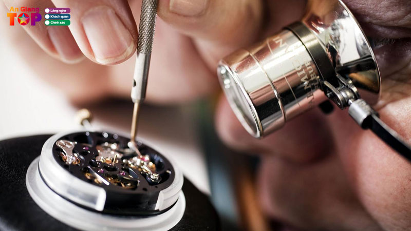 Top-6-dia-chi-sua-chua-dong-ho-an-giang-nhanh-chong-tan-tam-angiangtoplist